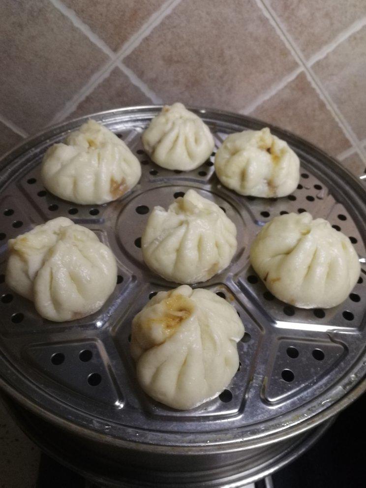 鲜肉包子