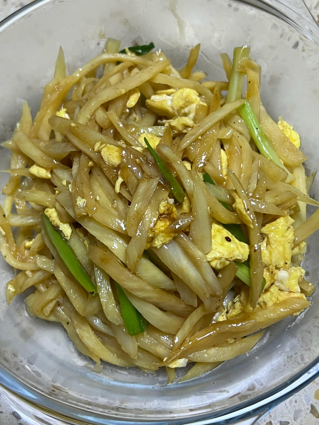 三种版本之茭白丝炒蛋