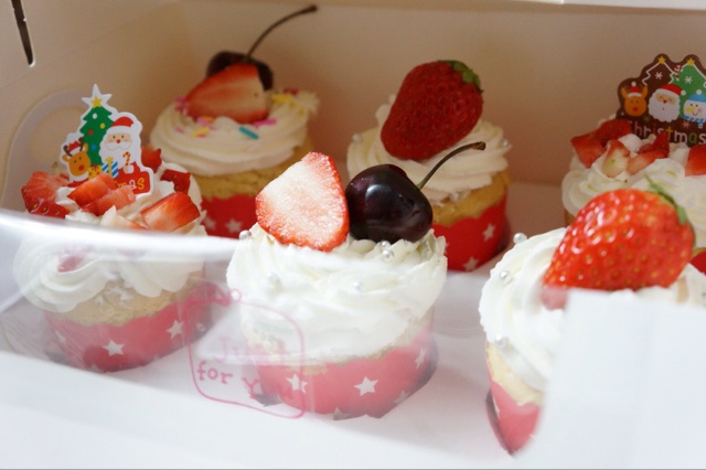 清新莓果奶油cupcake