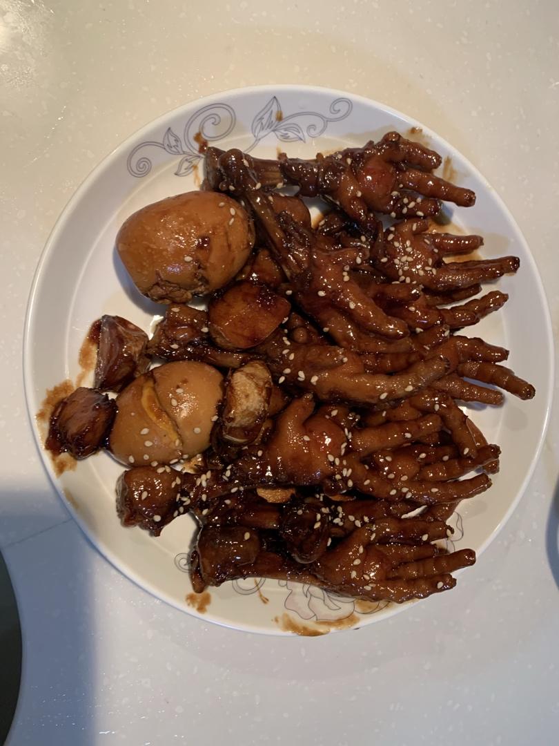 “销魂”卤鸡爪
