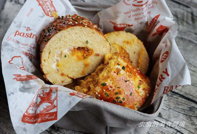 香葱火腿肉松面包卷的做法步骤图 虫虫和美食 下厨房