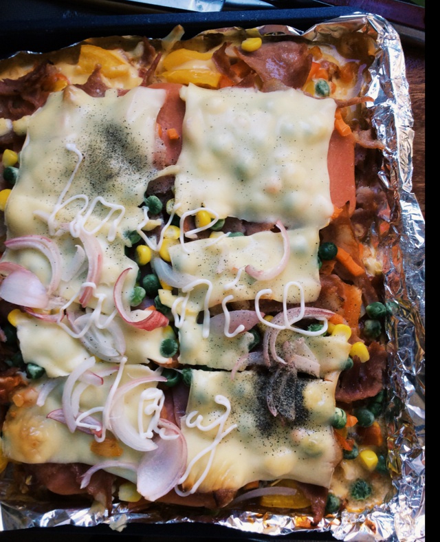 厚底鲜虾培根披萨