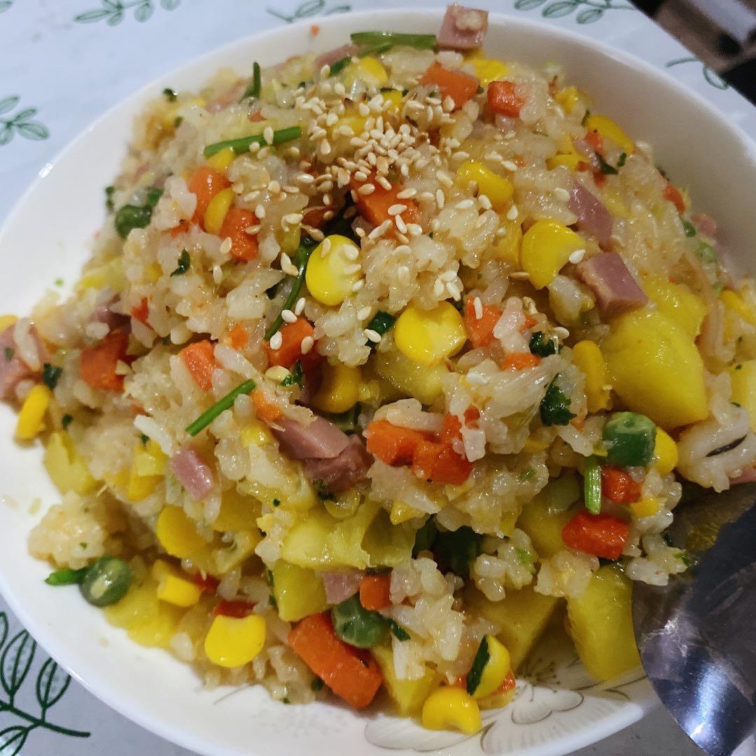 泰式菠萝鸡饭