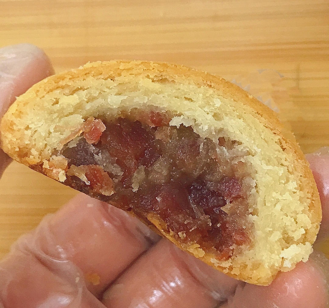 一吃就爱上的云腿月饼