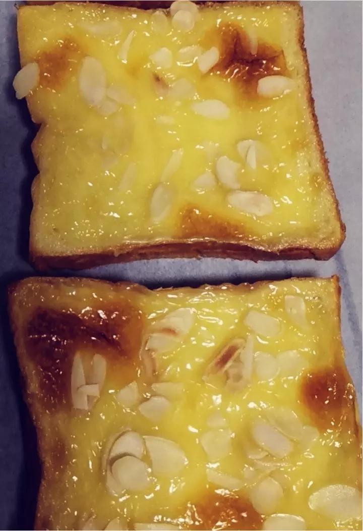 零失败快手岩烧乳酪(熔岩吐司)十分钟网红早餐，好吃哭