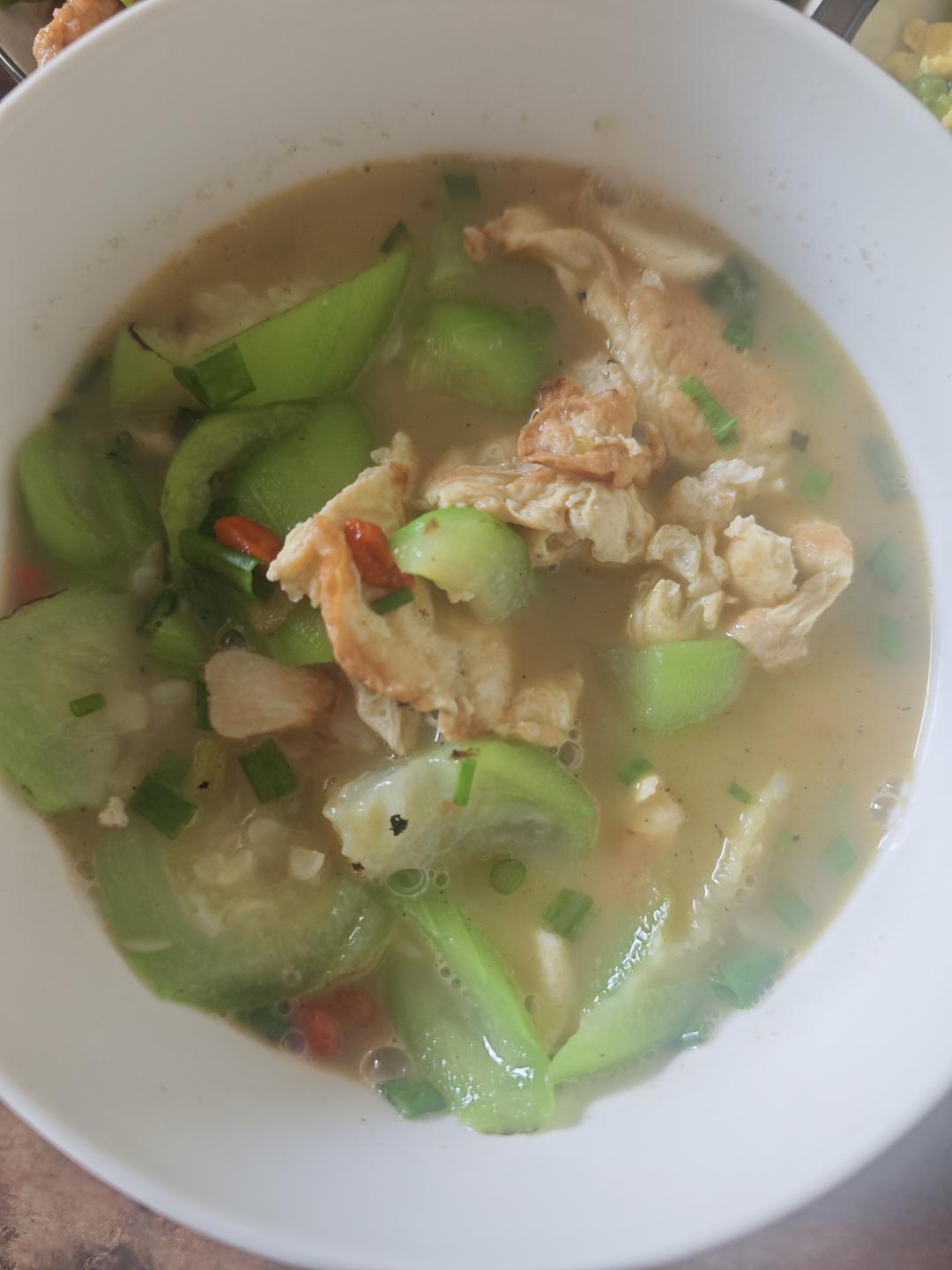 丝瓜鸡蛋汤