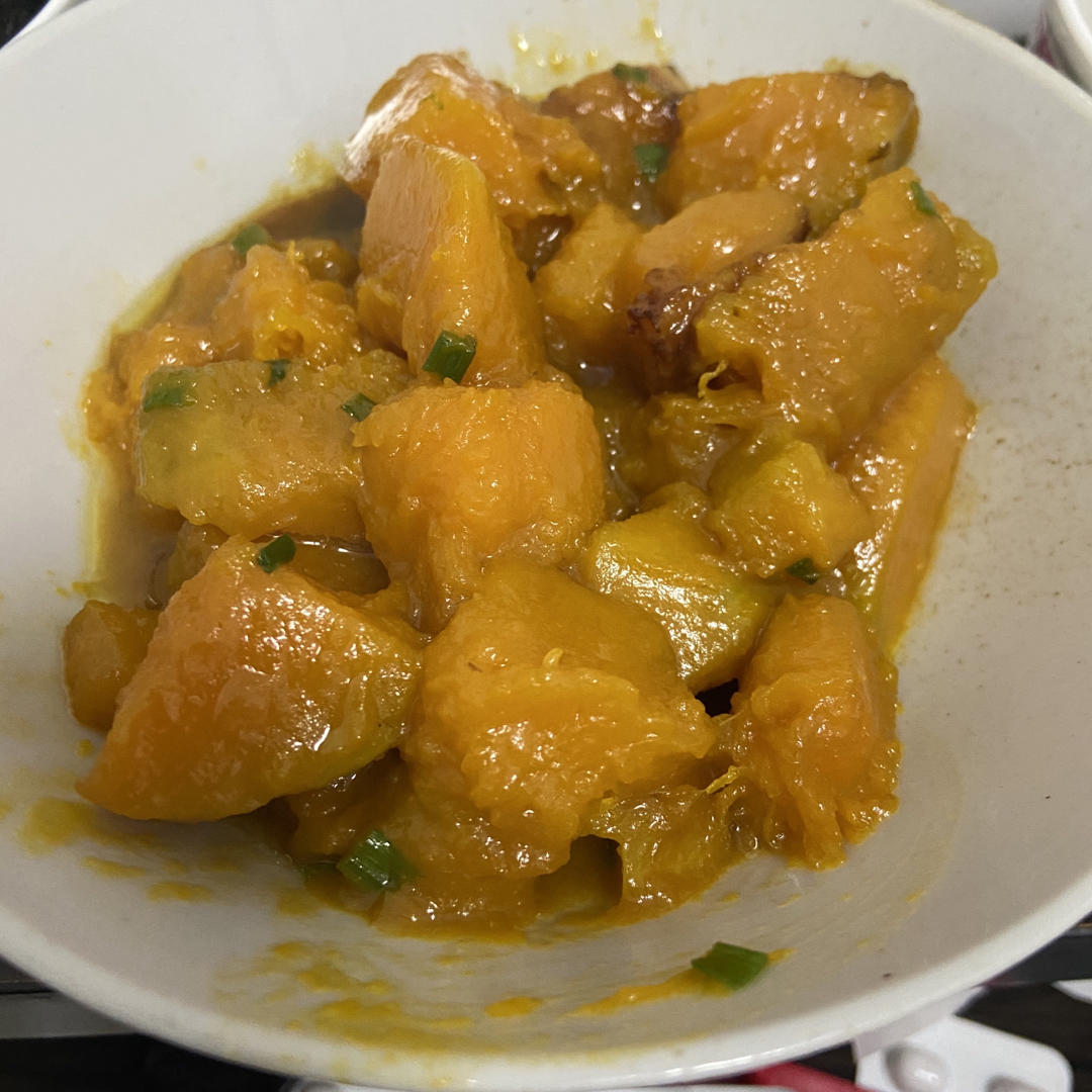 猪肉都不换的焖南瓜～吃起来糯糯甜甜咸咸的！