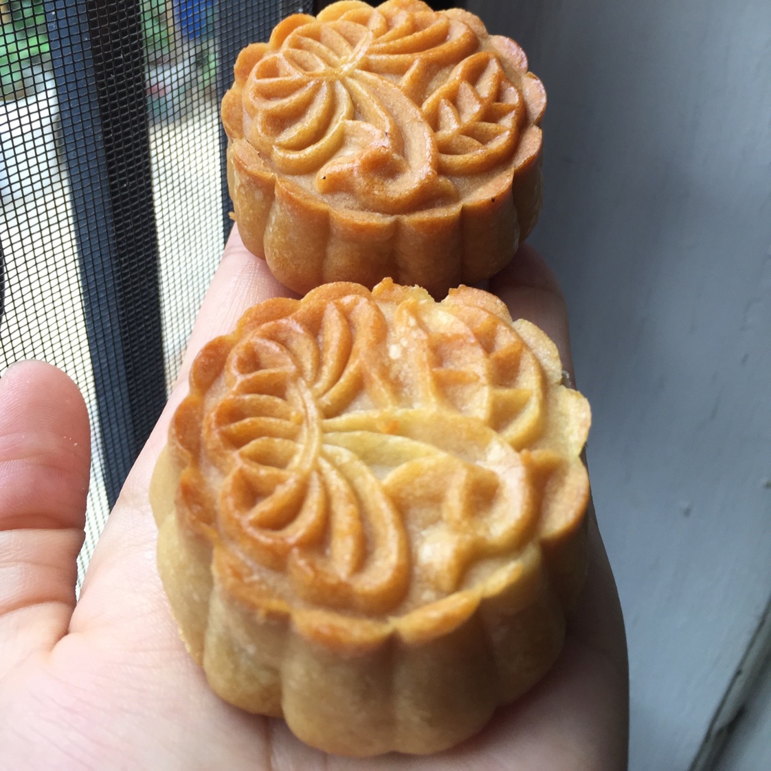 广式月饼—蛋黄莲蓉月饼