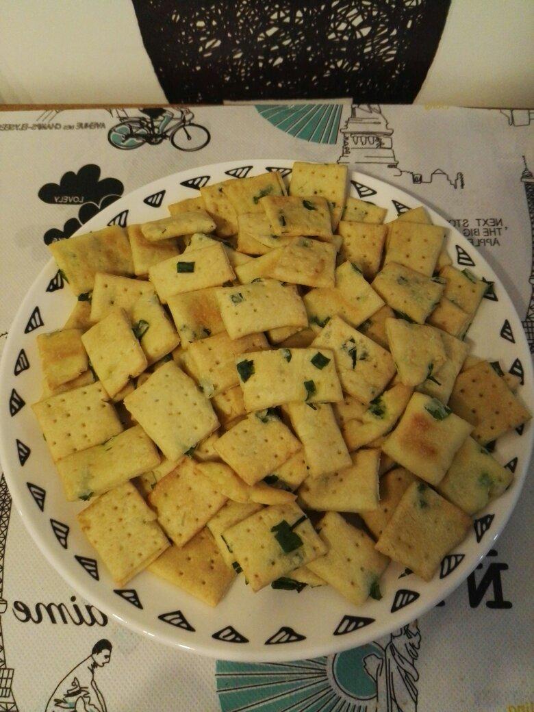 无糖香葱苏打咸饼干