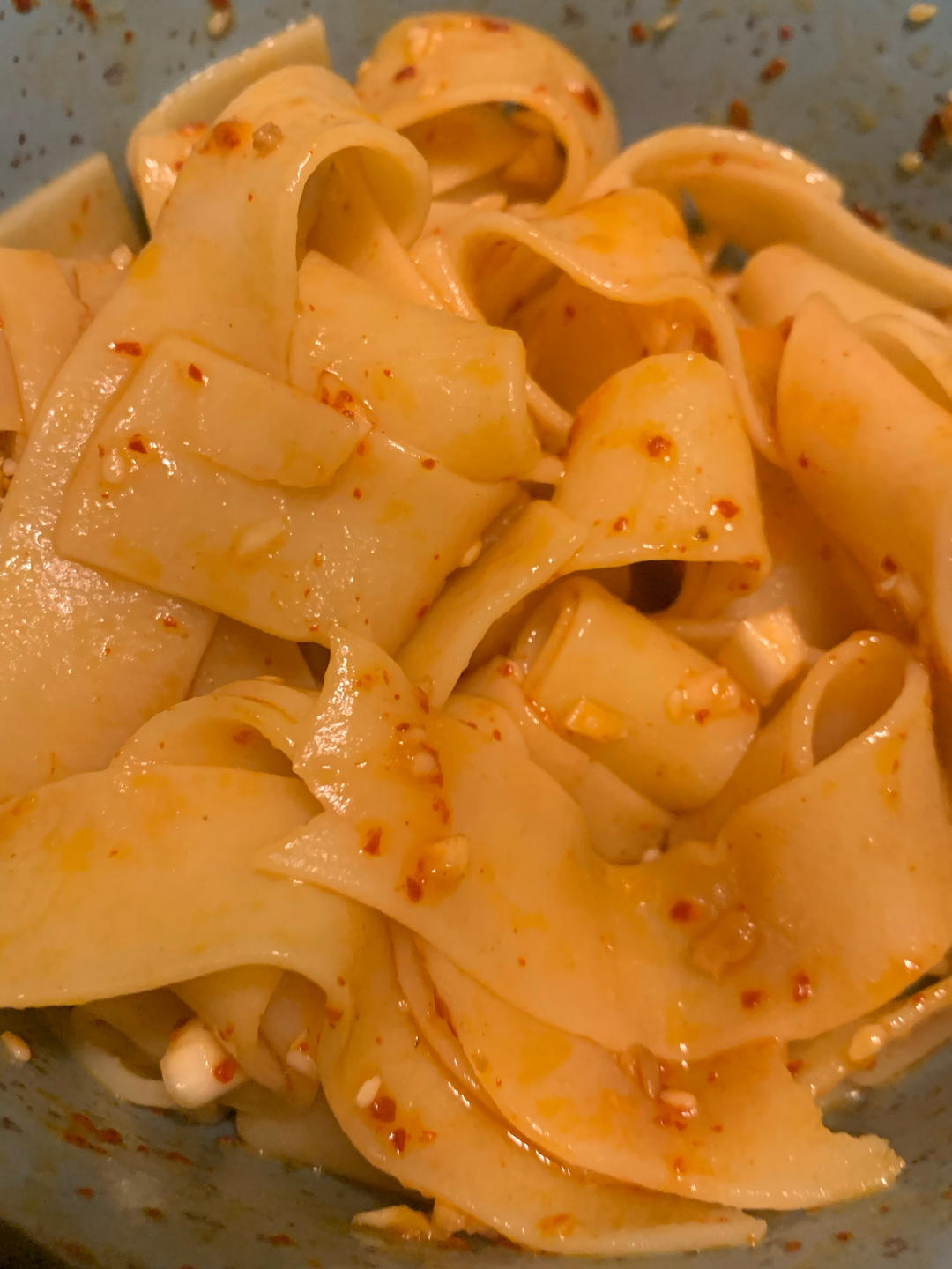 快手自制油泼面