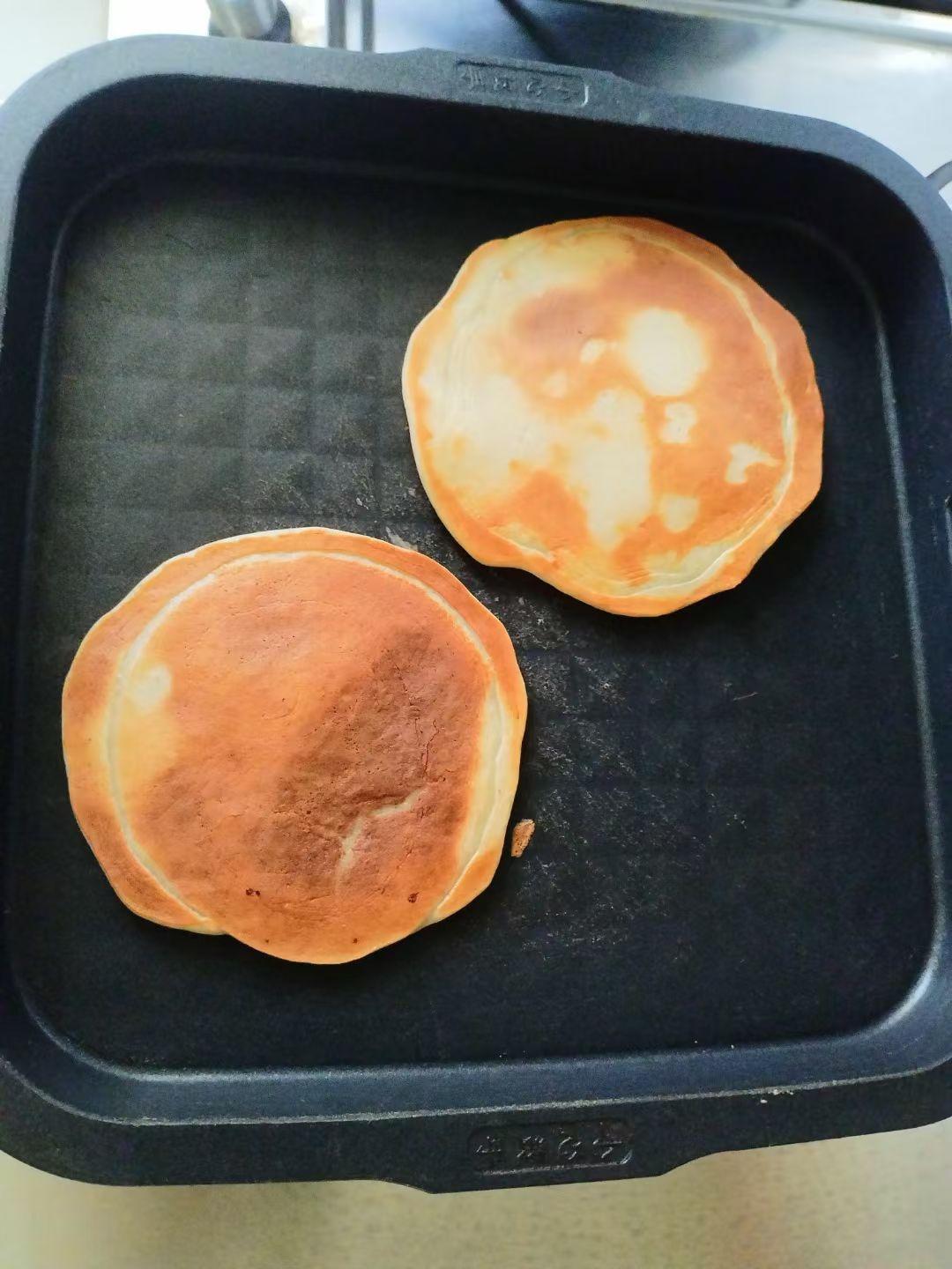 香蕉松饼（无油无糖快手早餐）
