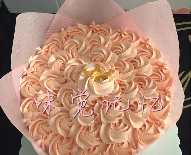 蛋糕裱花—简单花束蛋糕的做法