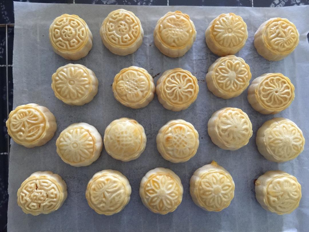 流心奶黄月饼（无吉士粉/转化糖浆版本）【曼食慢语】