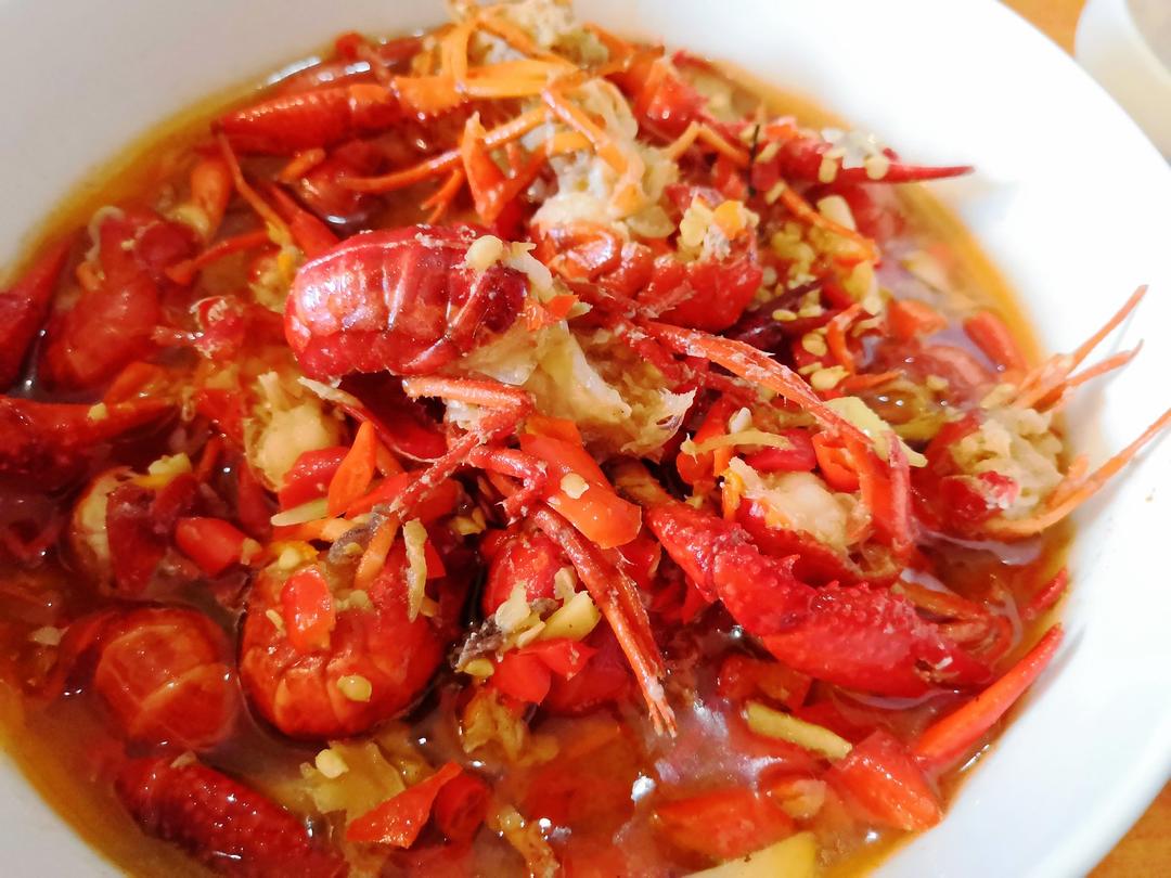 【黄油蒜蓉小龙虾×麻辣小龙虾】