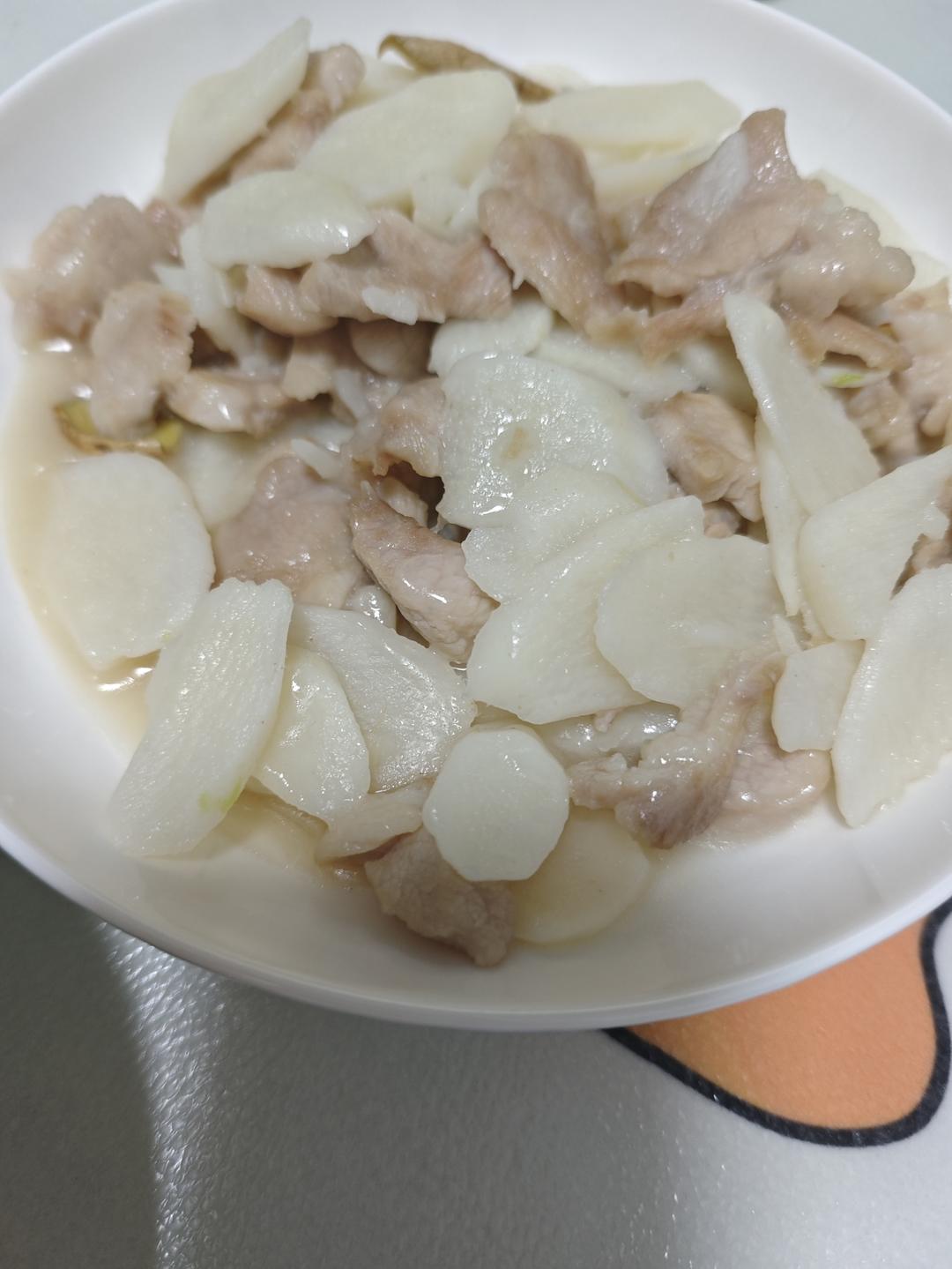 好吃到光盘的山药炒肉片