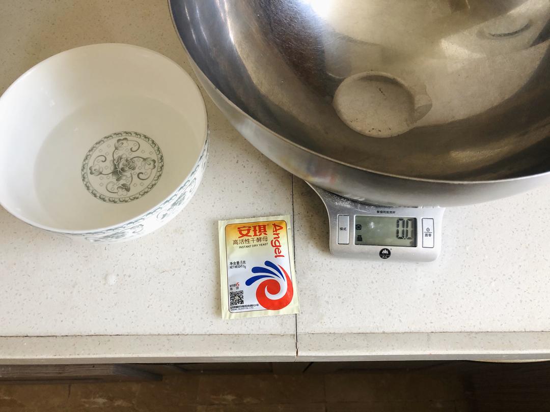纯奶手撕吐司的做法 步骤1