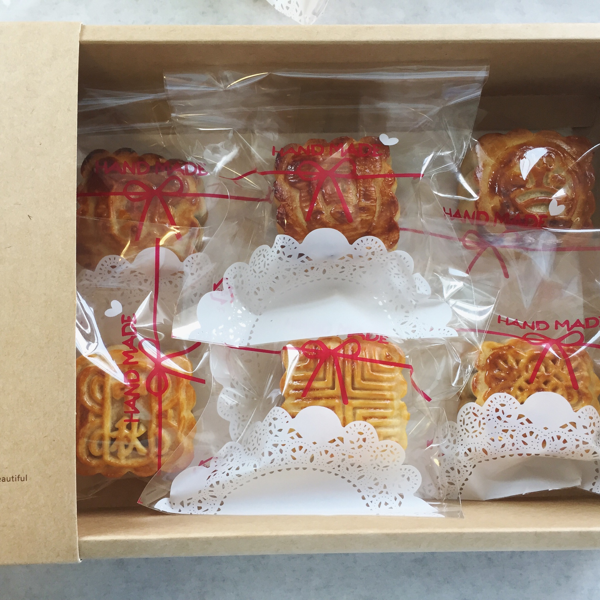 广式月饼——蛋黄莲蓉月饼