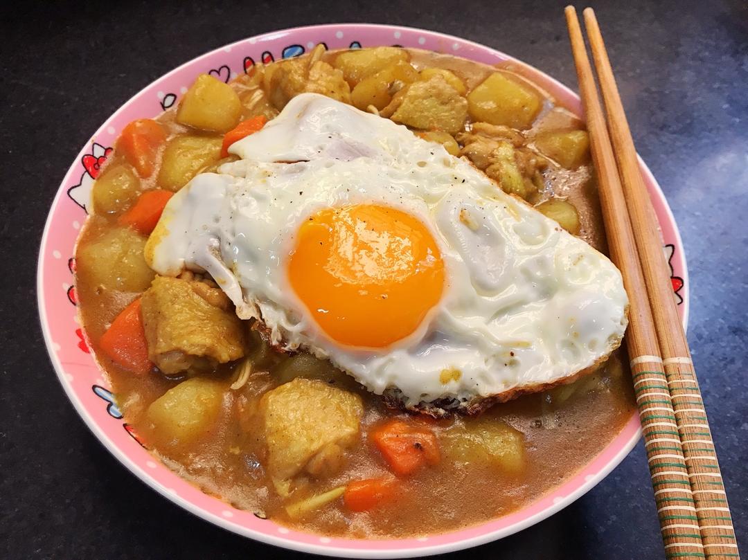 咖喱土豆鸡块