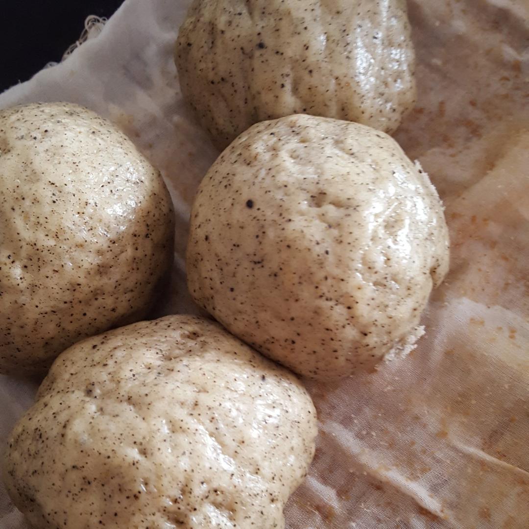 奶香黑芝麻馒头