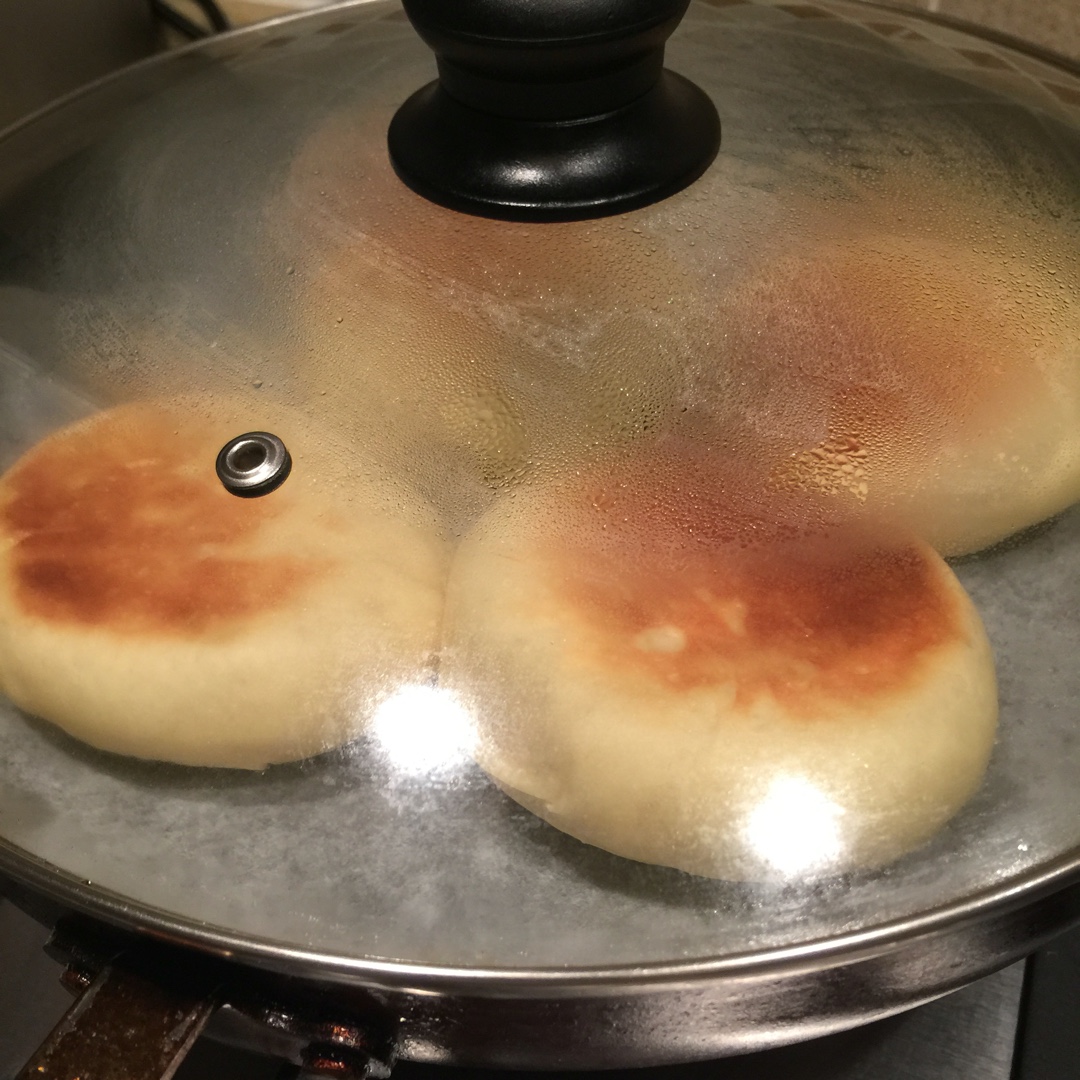 【曼达小馆】下午茶系列：平底锅爆浆乳酪面包！