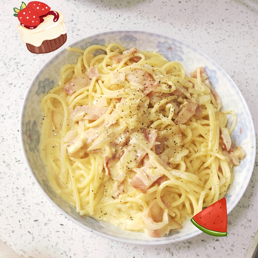 超简单的奶汁培根意面Carbonara
