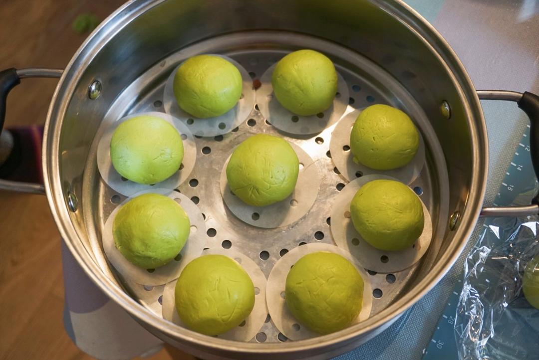 网红青团～～咸蛋黄肉松青团