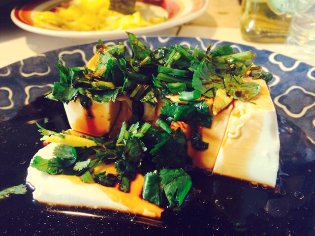 香菜小葱拌豆腐