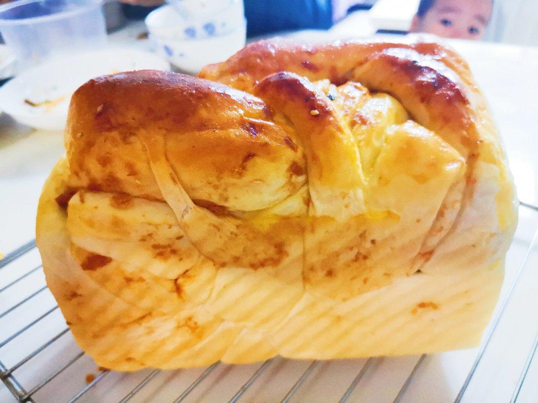 香葱肉松手撕吐司