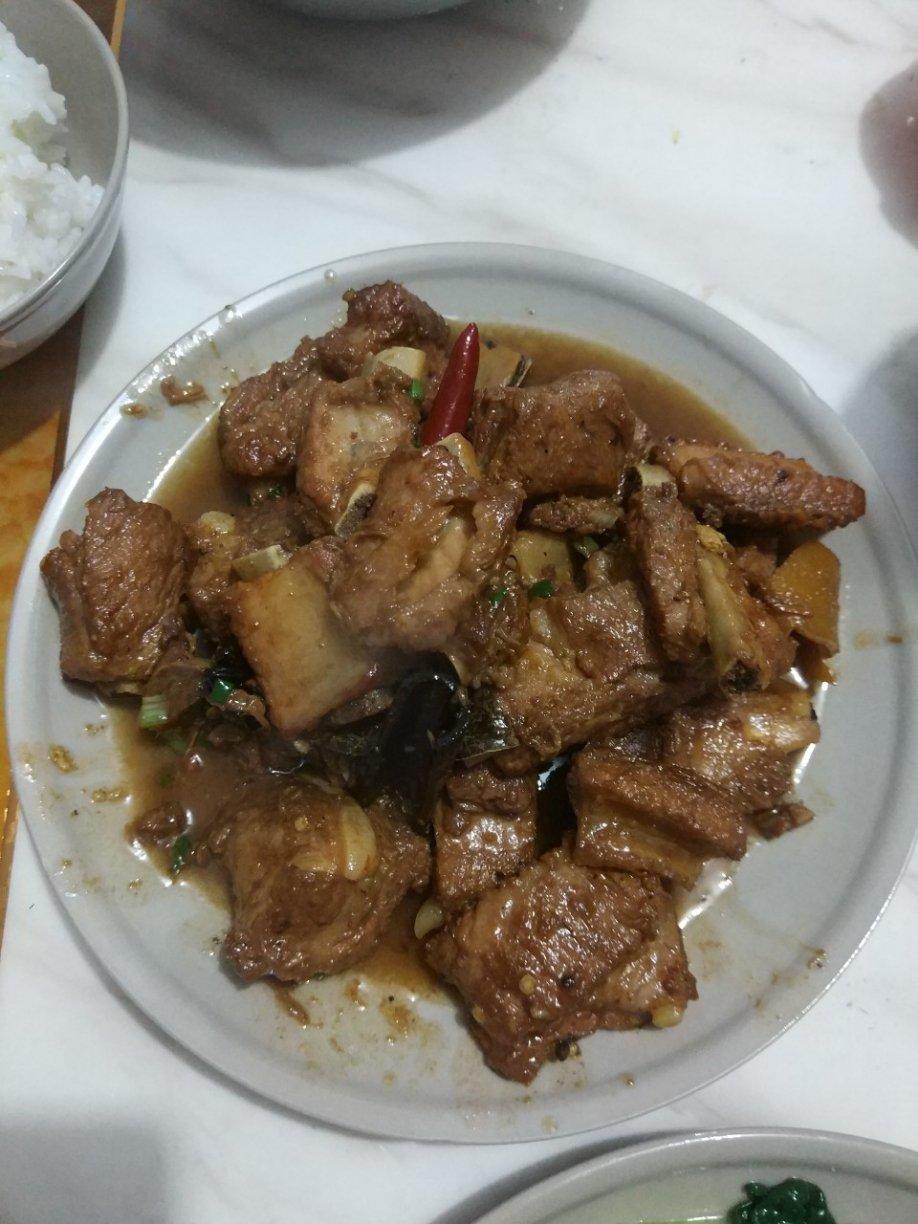 红烧排骨