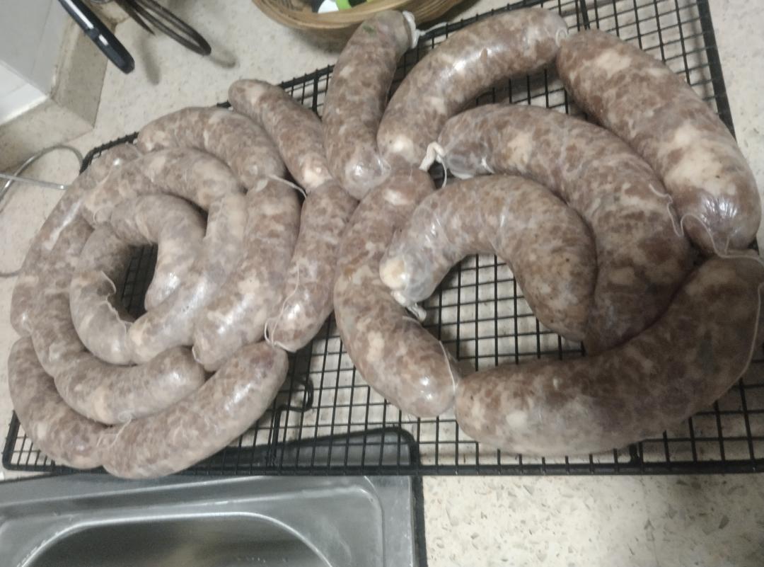 能量满满的猪肉脆皮肠(烤肠、灌肠、自制香肠)