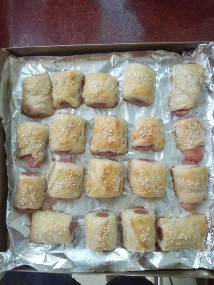 手抓饼皮热狗酥