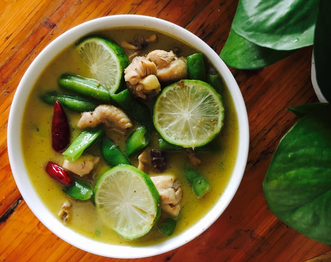 梧桐雨非雨做的青咖喱鸡