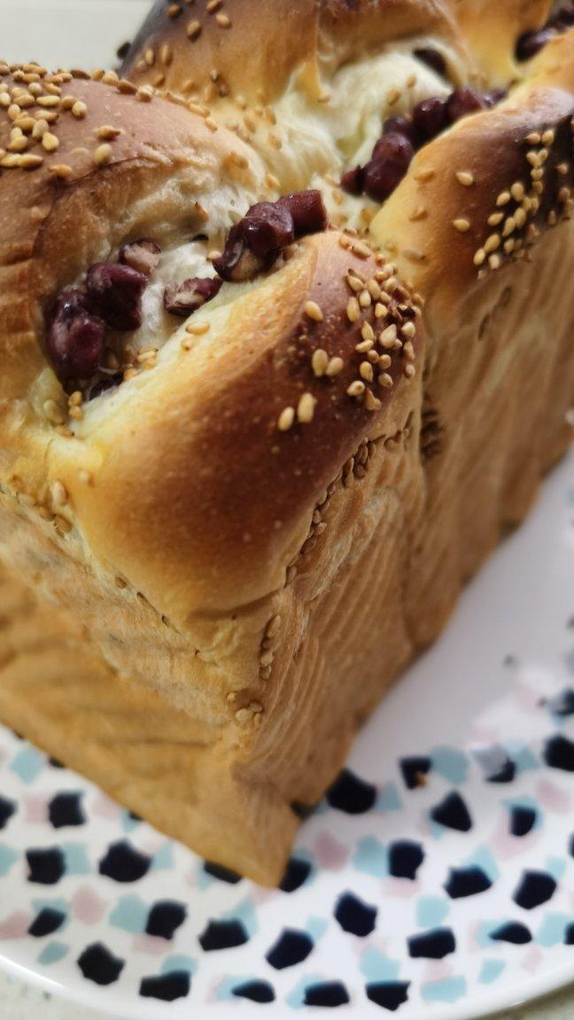 红豆芝麻吐司--中种法