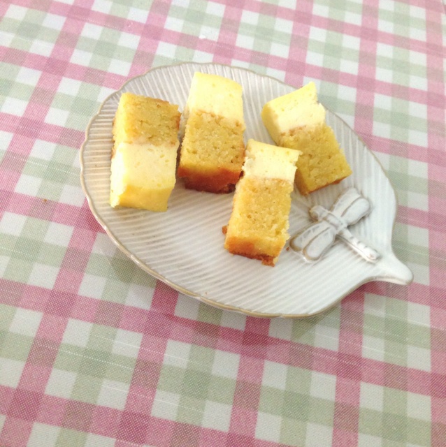 杏仁乳酪双层蛋糕块
