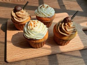 百利甜酒栗子纸杯蛋糕🌰Baileys Mont-Blanc Cupcake的做法 步骤10