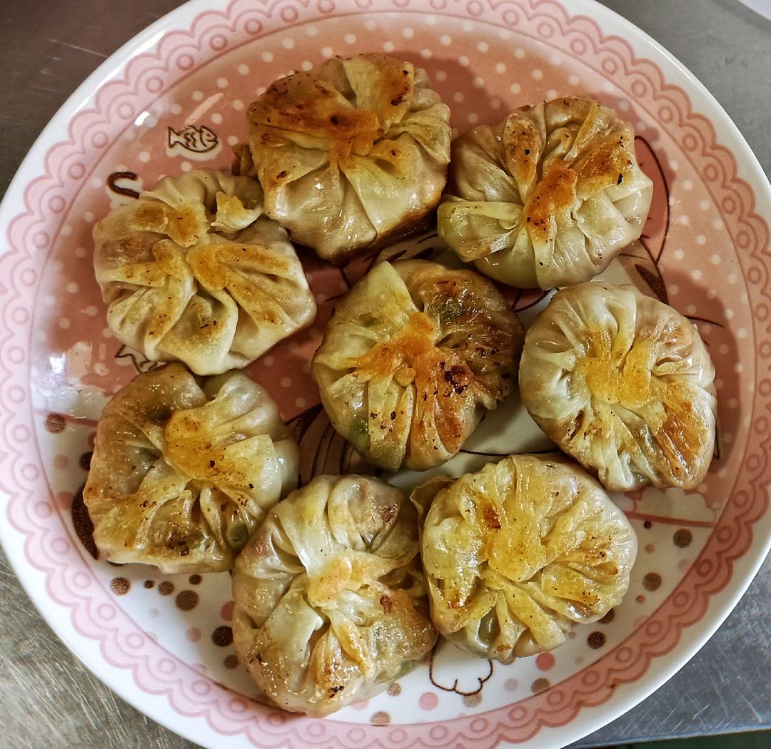 煎素菜包子的做法