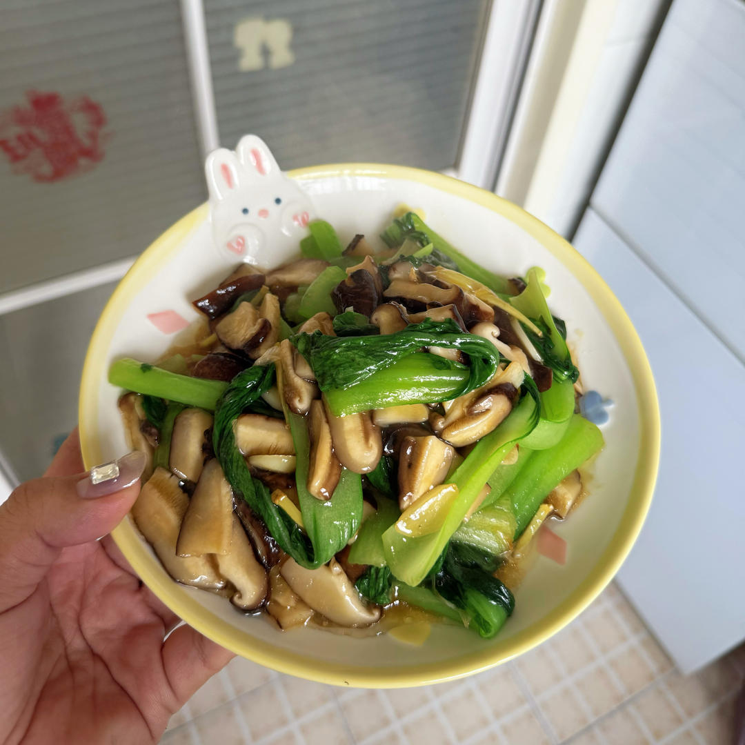香菇油菜（简单快手）