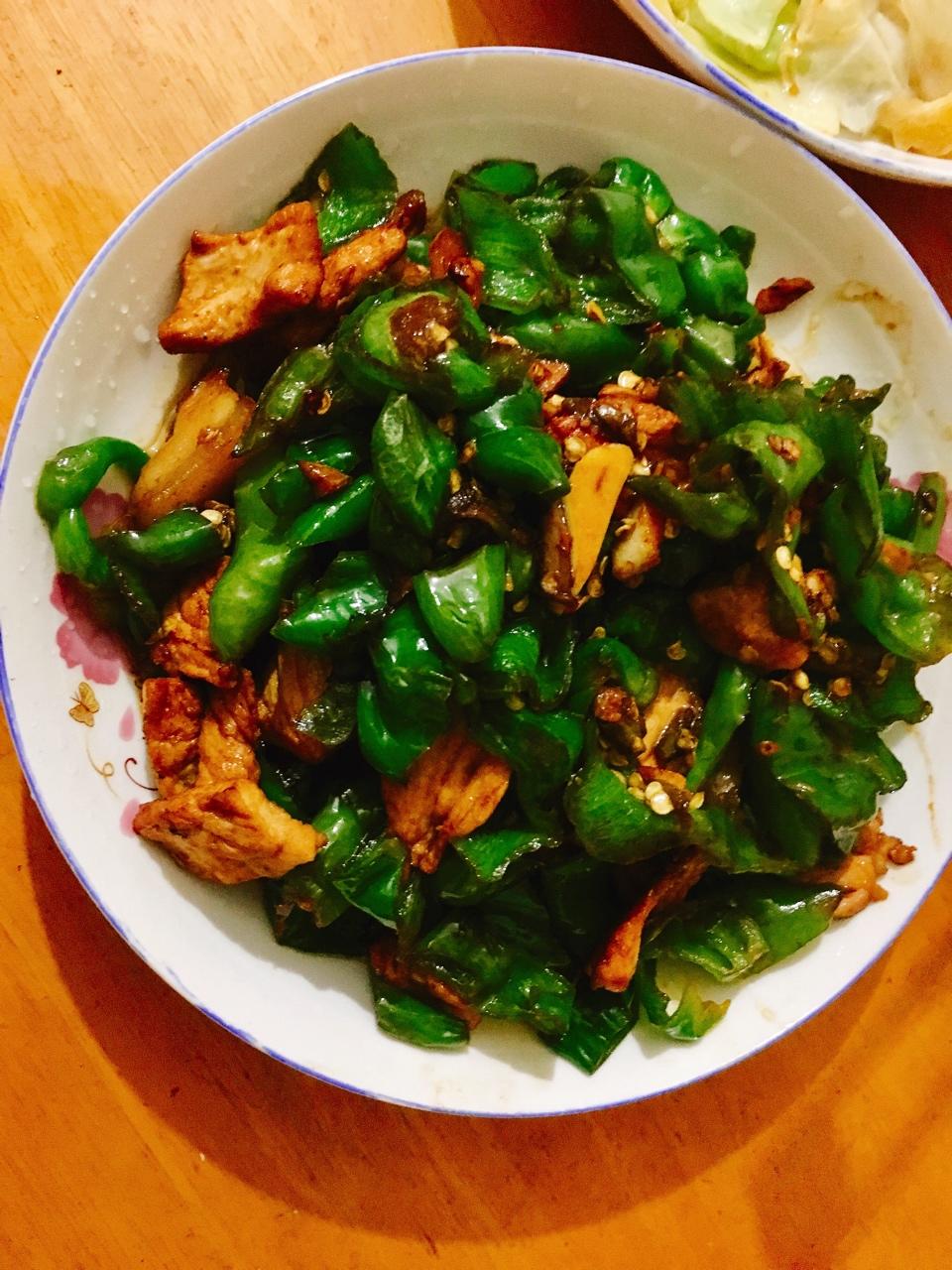 辣椒炒肉