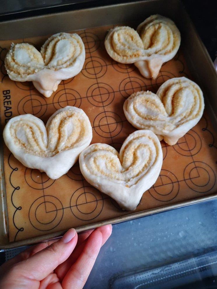 心形❤️椰蓉面包