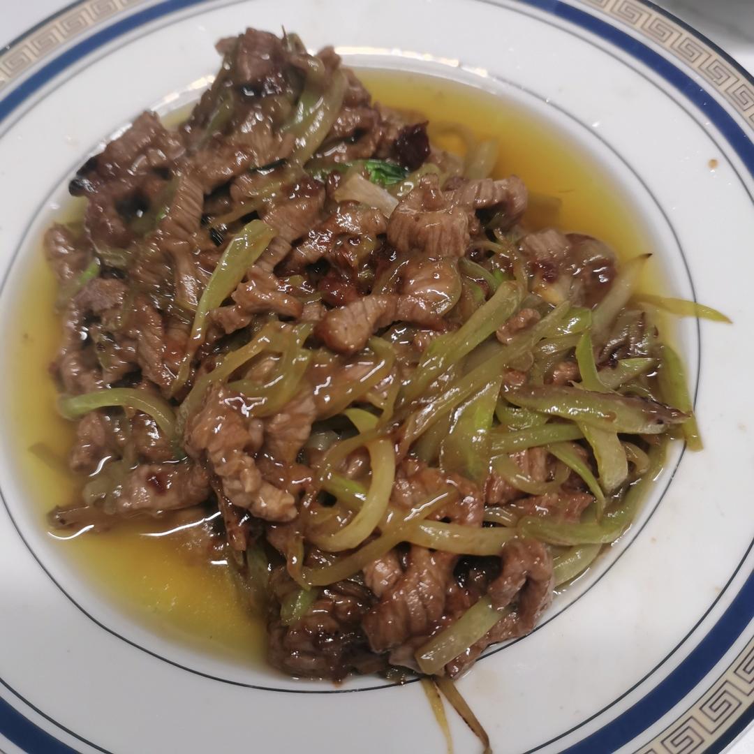 如何炒出嫩滑牛肉丝?
