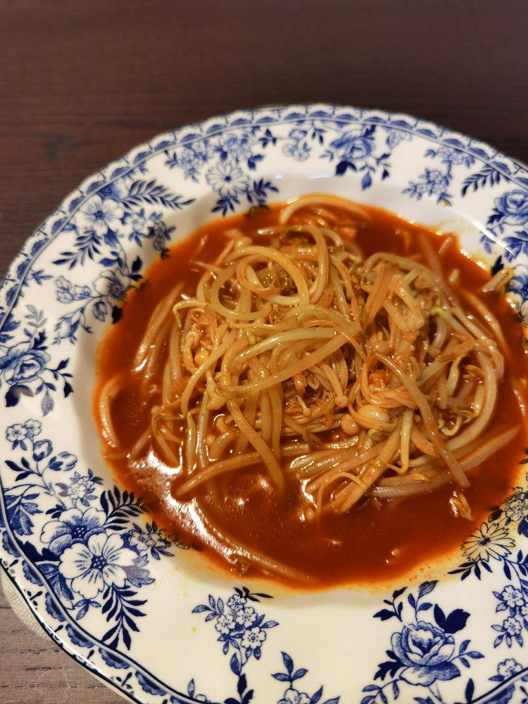 金针菇炒豆芽