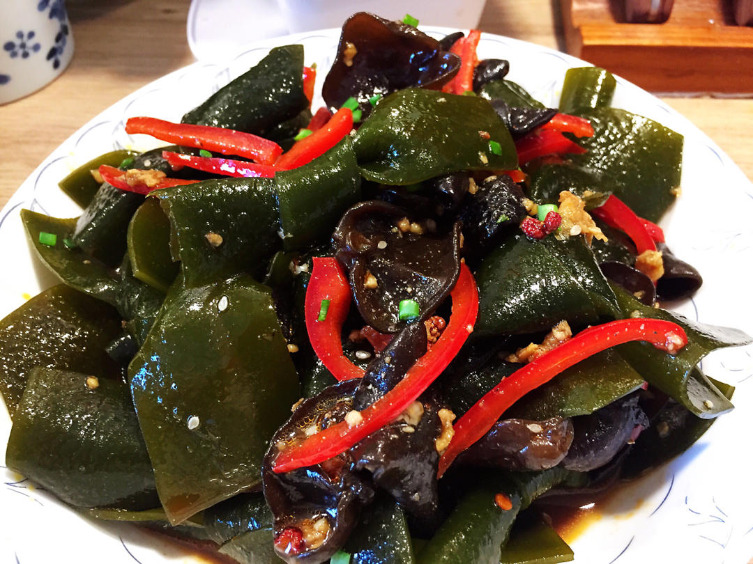 清爽开胃的凉拌海带结