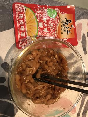 传统榨菜炒肉丝的做法 步骤3