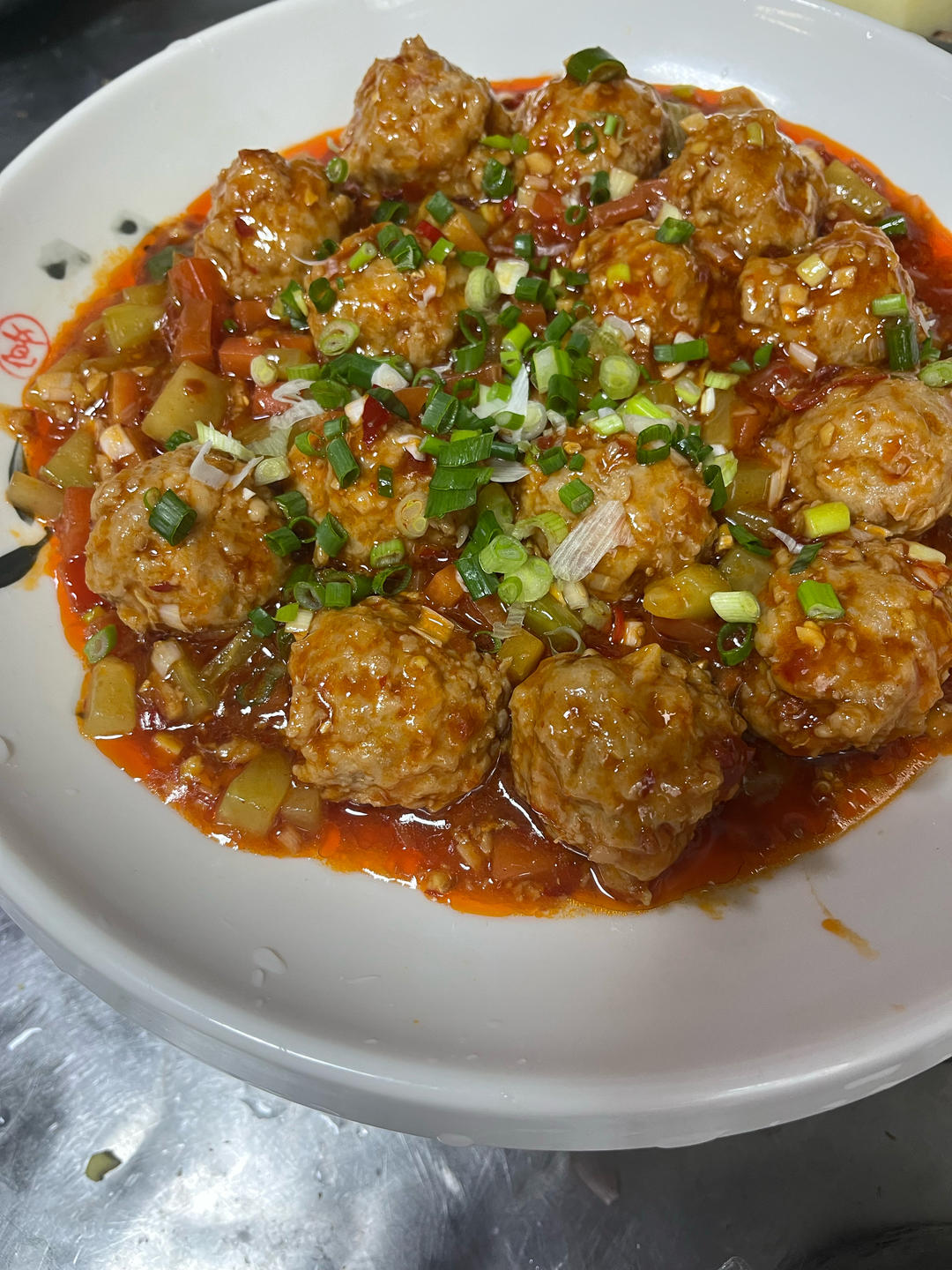 鱼香狮子头（年年有余，鸿运当头）的做法