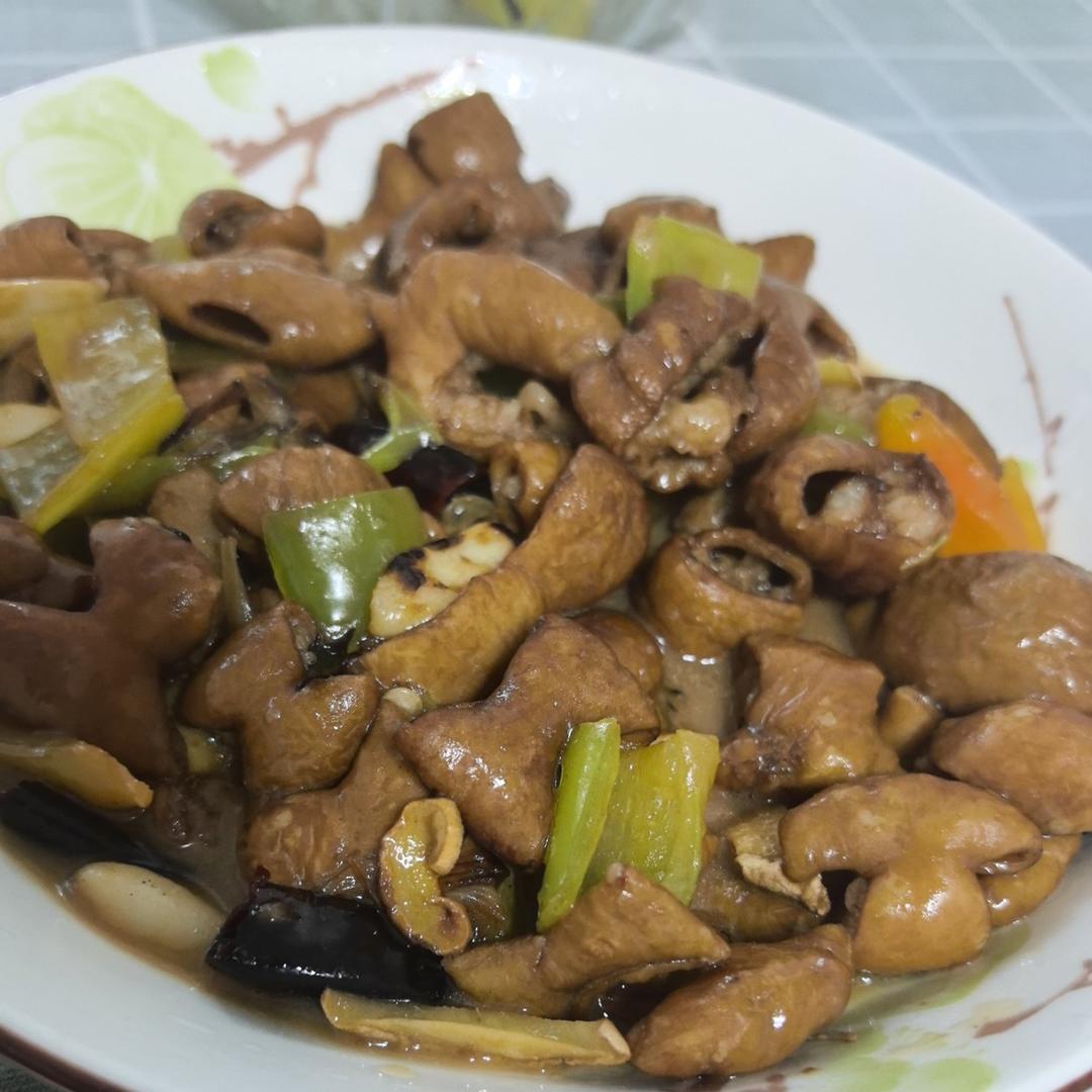 青椒肥肠