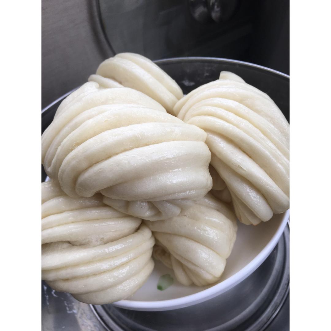 葱油花卷 Steamed Roll