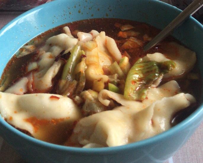 酸汤水饺