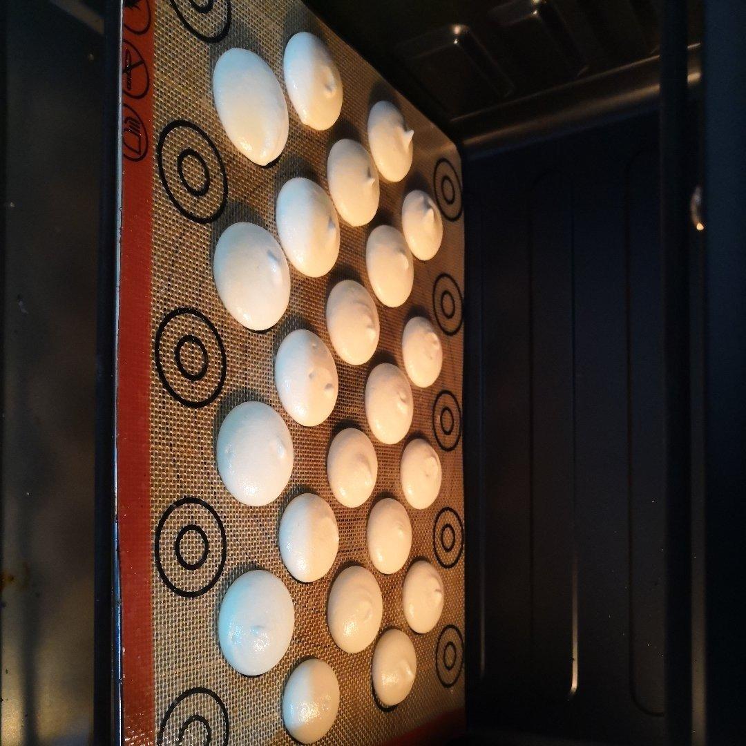 马卡龙（法式蛋白霜）