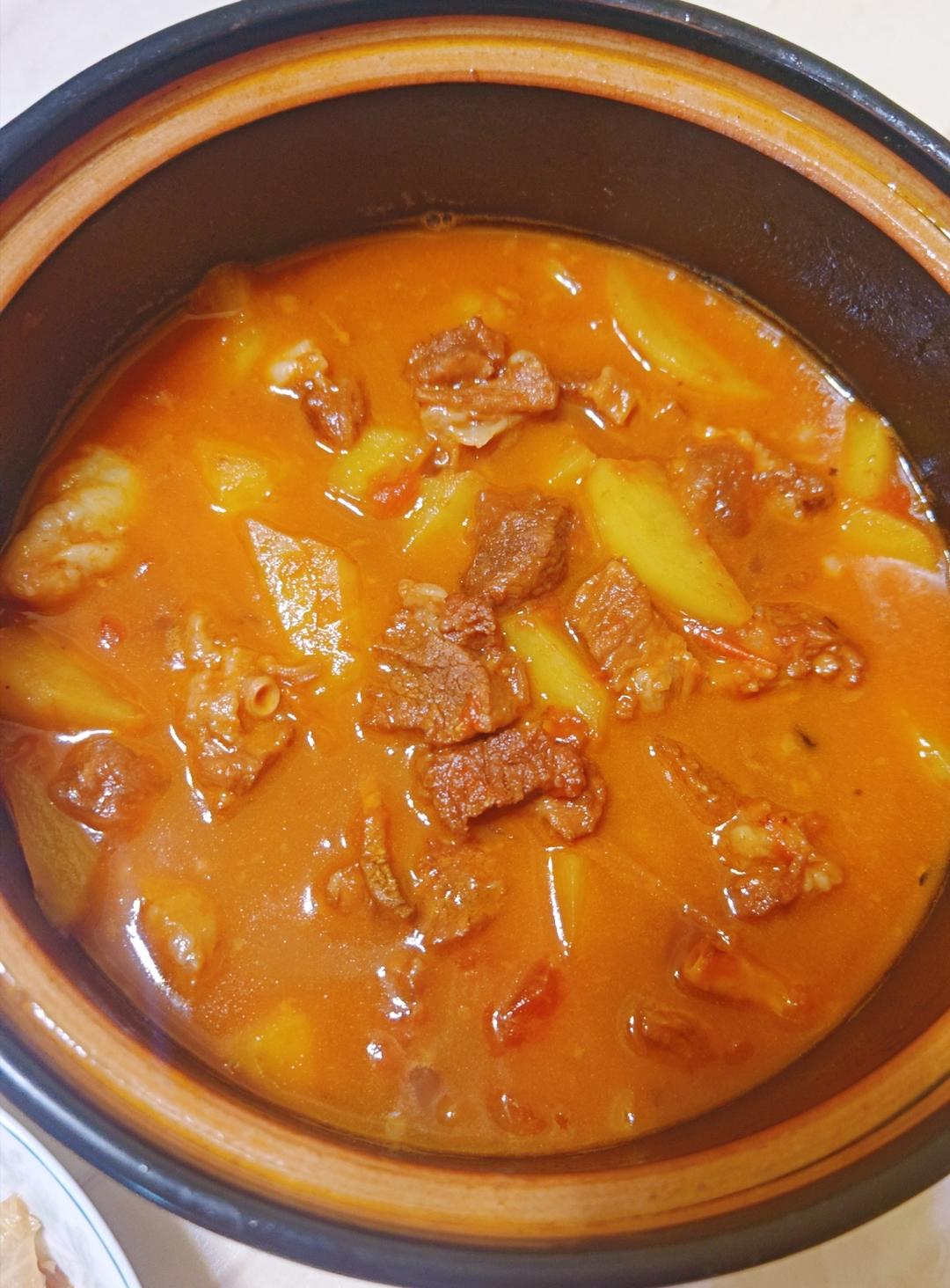 番茄土豆炖牛腩