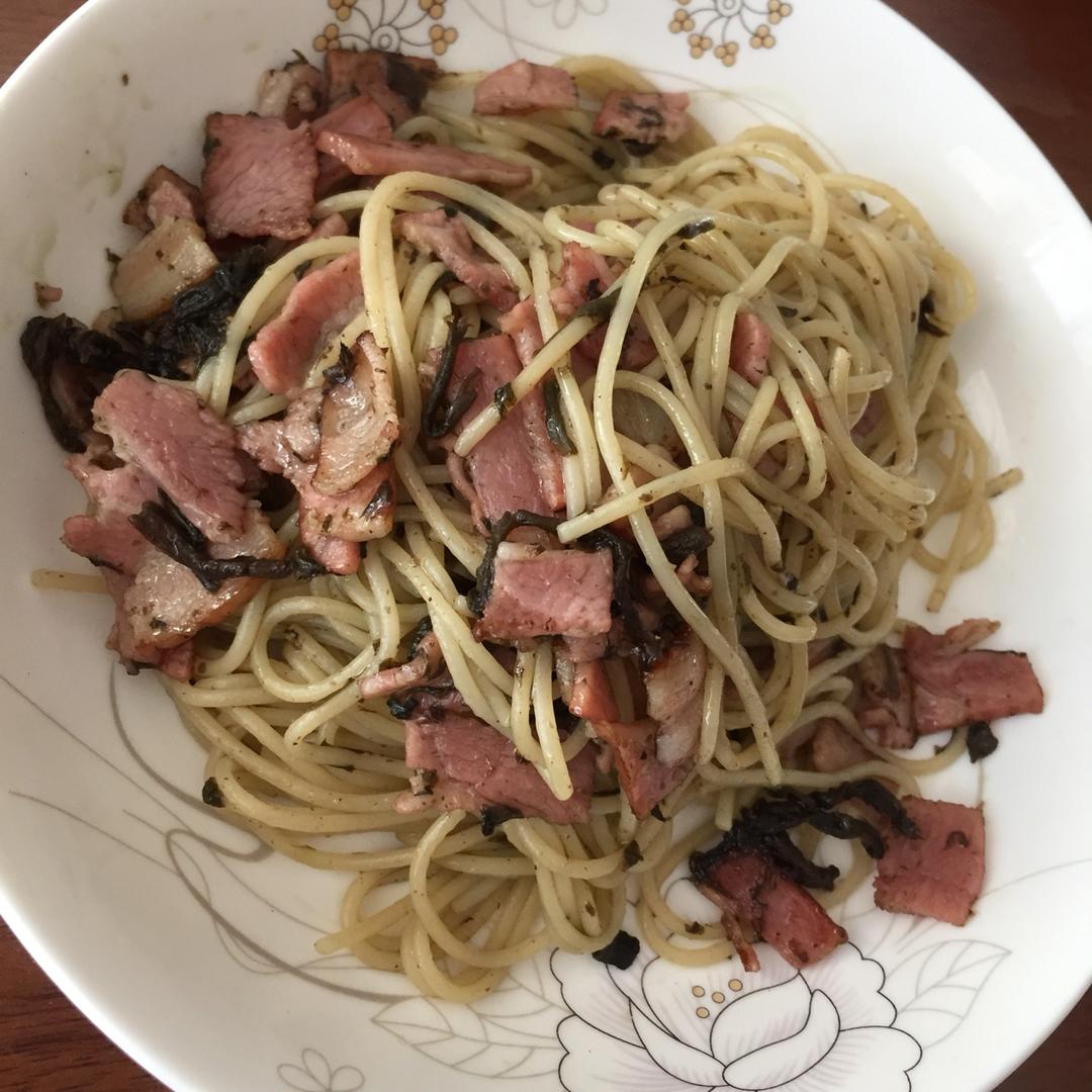 可能是最好吃系列--橄榄菜培根意面